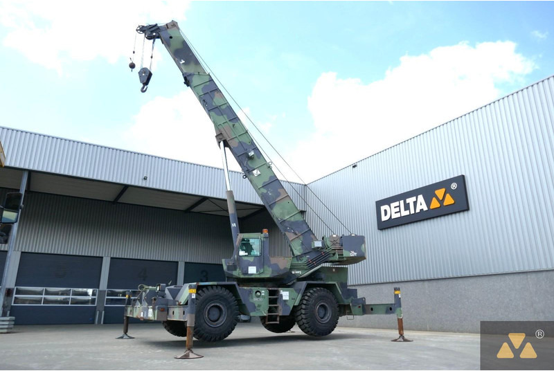 Grove RT875 Ex-army - Короткобазный кран: фото 3 Grove RT875 Ex-army - Короткобазный кран: фото 3