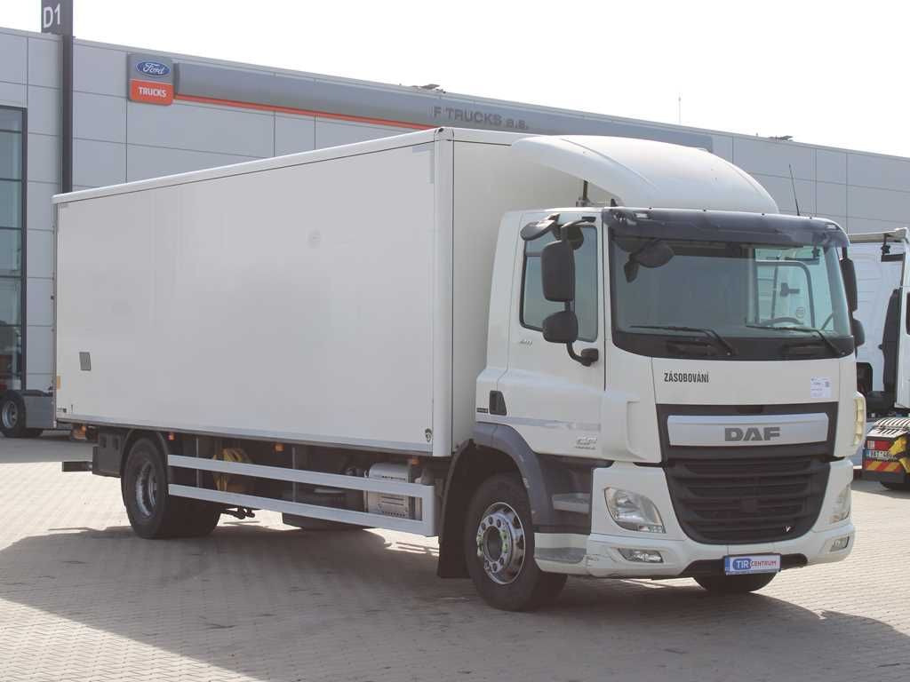 DAF CF 320, TAIL LIFT, EURO 6 - Грузовик с закрытым кузовом: фото 2 DAF CF 320, TAIL LIFT, EURO 6 - Грузовик с закрытым кузовом: фото 2