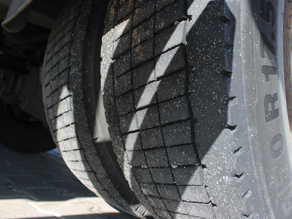 Тентованный грузовик DAF LF 210, EURO 6, SLEEPING BODY: фото 20 Тентованный грузовик DAF LF 210, EURO 6, SLEEPING BODY: фото 20