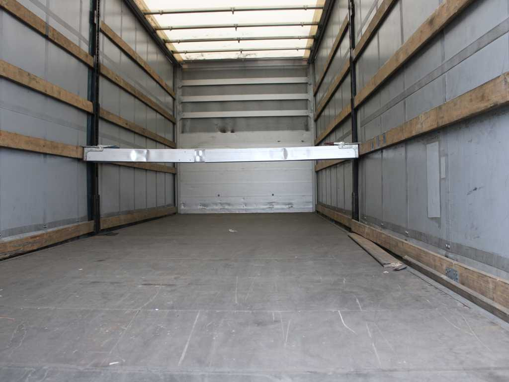 Тентованный грузовик Iveco EUROCARGO ML120E28, EURO 6, INDEPENDENT AIR CONDITIONING: фото 6