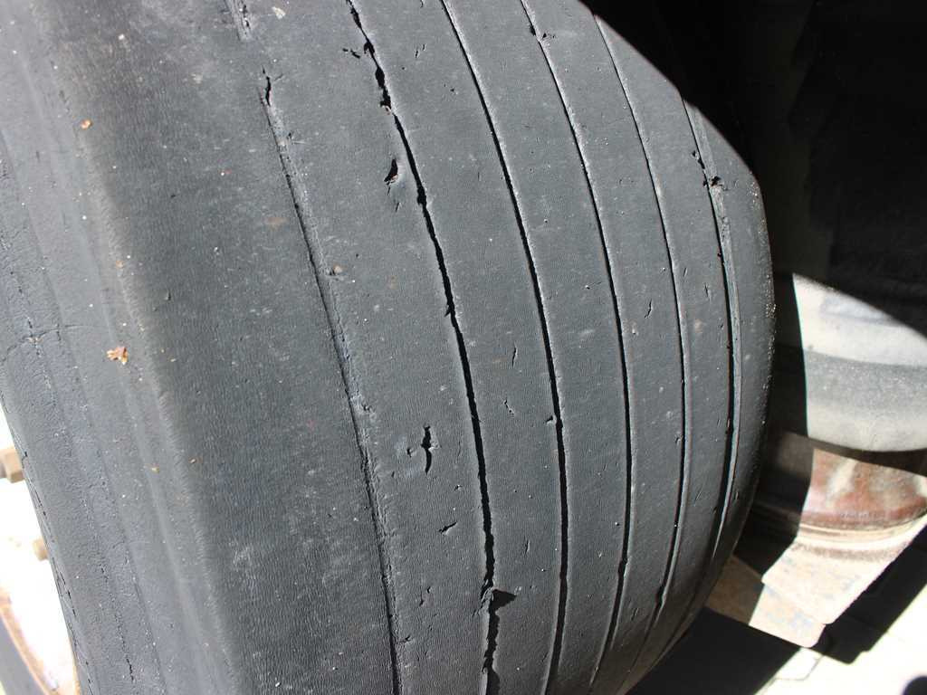 Тентованный полуприцеп Kögel SN 24 MEGA, SAF, LOWDECK, LIFT AXLE, LIFTING ROOF, MULTILOCK: фото 12 Тентованный полуприцеп Kögel SN 24 MEGA, SAF, LOWDECK, LIFT AXLE, LIFTING ROOF, MULTILOCK: фото 12