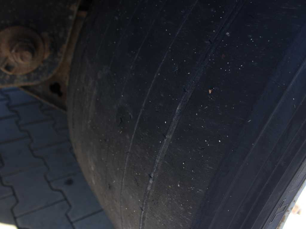 Тентованный полуприцеп Kögel SN 24 MEGA, SAF, LOWDECK, LIFT AXLE, LIFTING ROOF, MULTILOCK: фото 10 Тентованный полуприцеп Kögel SN 24 MEGA, SAF, LOWDECK, LIFT AXLE, LIFTING ROOF, MULTILOCK: фото 10