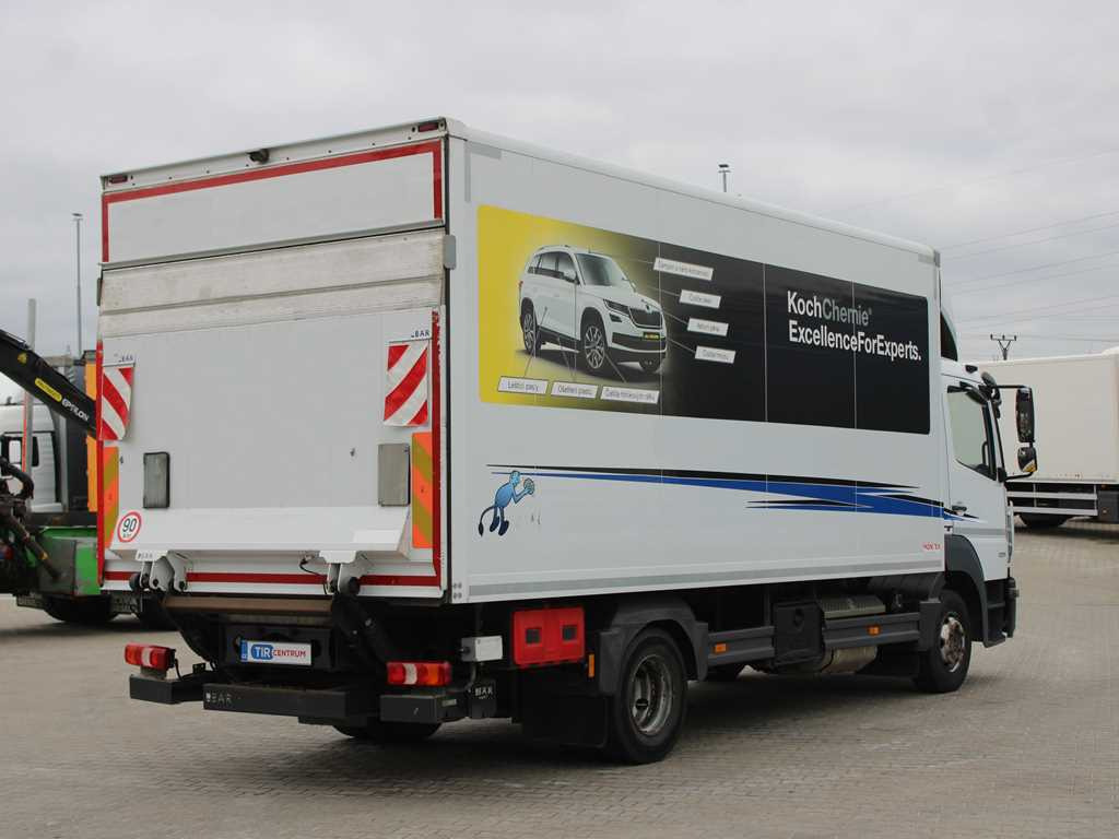 Mercedes-Benz ATEGO 1021, EURO 6, HYDRAULIC FRONT - Грузовик с закрытым кузовом: фото 4 Mercedes-Benz ATEGO 1021, EURO 6, HYDRAULIC FRONT - Грузовик с закрытым кузовом: фото 4
