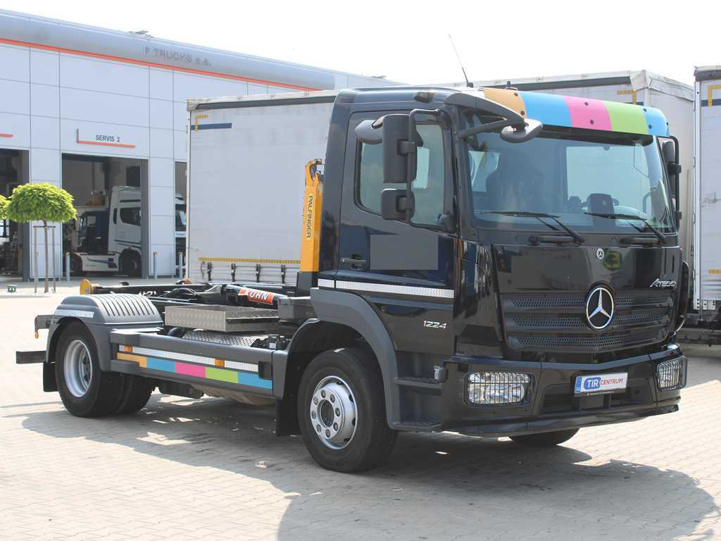 Mercedes-Benz ATEGO 1224, EURO 6, HOOK CONTAINER CARRIER - Крюковой мультилифт: фото 3 Mercedes-Benz ATEGO 1224, EURO 6, HOOK CONTAINER CARRIER - Крюковой мультилифт: фото 3