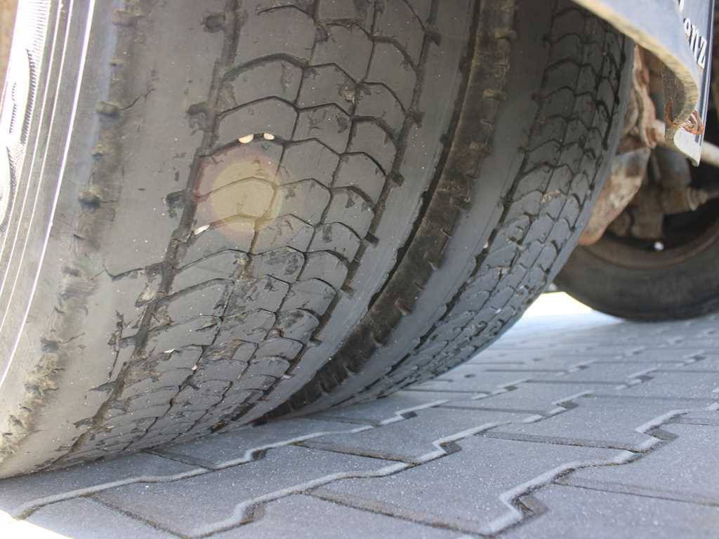 Самосвал, Автоманипулятор Mercedes-Benz Atego 1523, HYDRAULIC ARM ATLAS 60.1, THREE-SIDED: фото 15