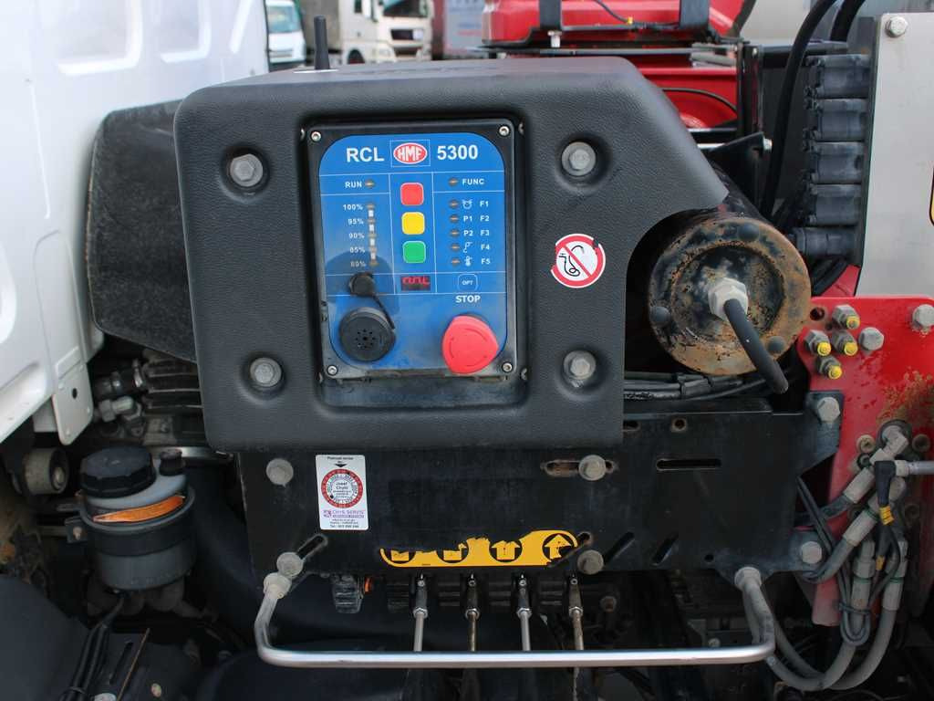 Грузовик с подъемником Renault D16, CRANE HMF 1130K- RC+ PLATFORM, PARKING CAM.: фото 7