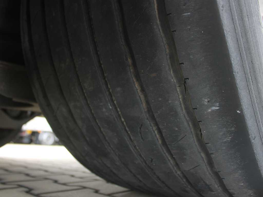 Тентованный прицеп WECON, SAF, PASSENGER PASSENGER: фото 13 Тентованный прицеп WECON, SAF, PASSENGER PASSENGER: фото 13