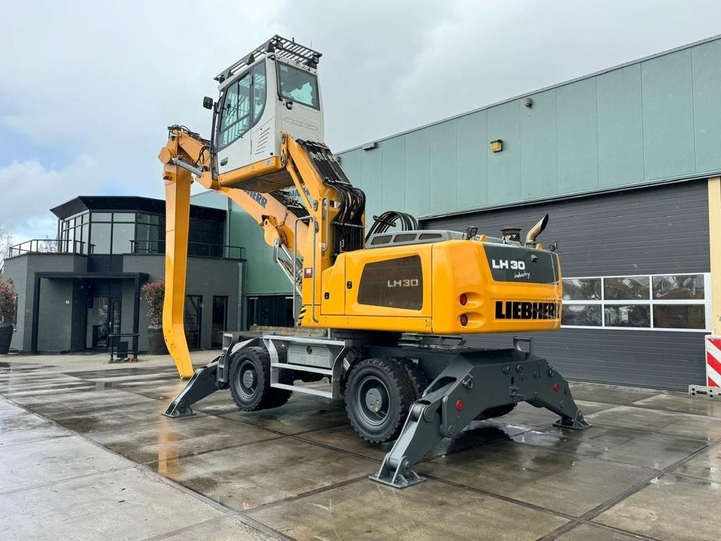 Liebherr LH 30 M - Перегружатель: фото 3 Liebherr LH 30 M - Перегружатель: фото 3