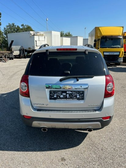 Chevrolet Captiva 3,2 V6 - Внедорожник: фото 5 Chevrolet Captiva 3,2 V6 - Внедорожник: фото 5