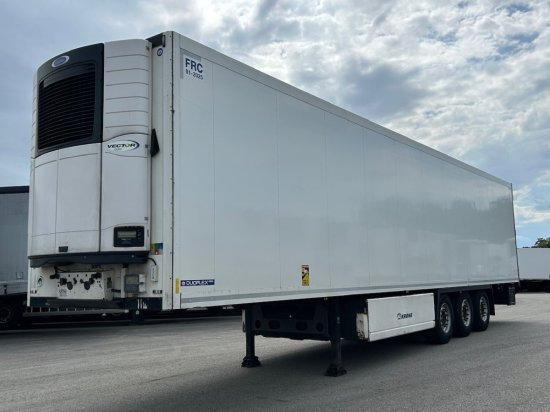 Krone SD Cool Liner, Doppelstock, Liftachse, Carrier Vector 1950 - Изотермический полуприцеп: фото 1 Krone SD Cool Liner, Doppelstock, Liftachse, Carrier Vector 1950 - Изотермический полуприцеп: фото 1