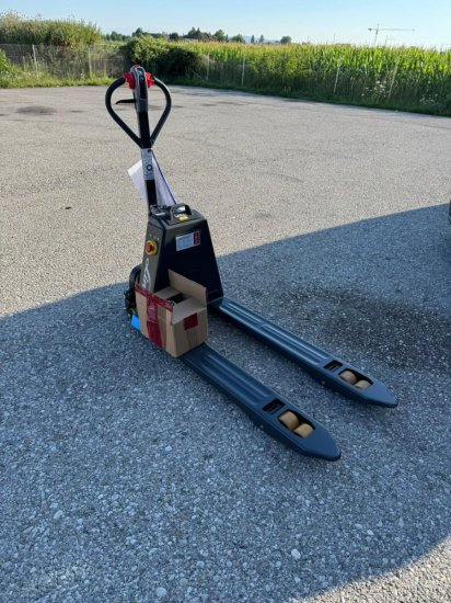 Linde Niederhubwagen MT15C - Тележка: фото 5 Linde Niederhubwagen MT15C - Тележка: фото 5