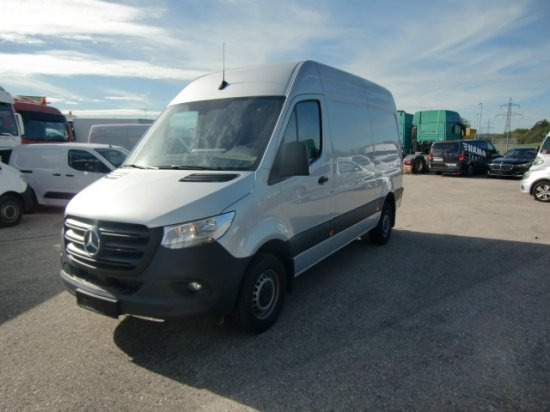 Mercedes-Benz Sprinter 319 CDI Standard, el.Schiebetür ,Exportpreis ohne Nova - Цельнометаллический фургон: фото 1 Mercedes-Benz Sprinter 319 CDI Standard, el.Schiebetür ,Exportpreis ohne Nova - Цельнометаллический фургон: фото 1