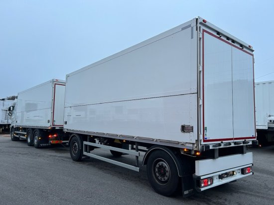 Volvo FH 500 6x2 Getränkekomplettzug, Orten Getränkeaufbau - Грузовик для перевозки напитков: фото 5 Volvo FH 500 6x2 Getränkekomplettzug, Orten Getränkeaufbau - Грузовик для перевозки напитков: фото 5