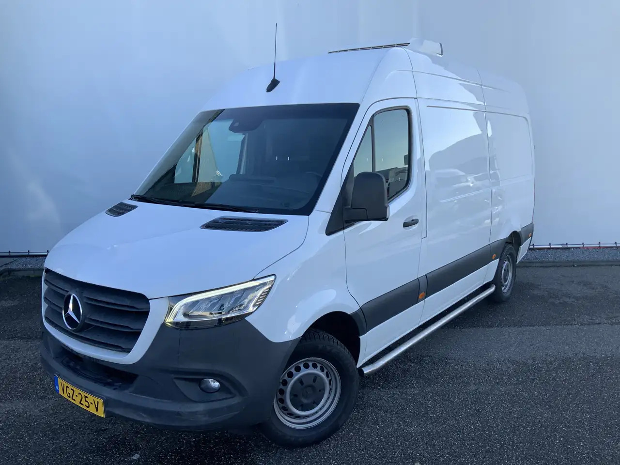 Mercedes-Benz Sprinter 316 2.2 CDI L2H2 Koelwagen Dag & Nacht Automaat Ai - Другая техника: фото 1 Mercedes-Benz Sprinter 316 2.2 CDI L2H2 Koelwagen Dag & Nacht Automaat Ai - Другая техника: фото 1