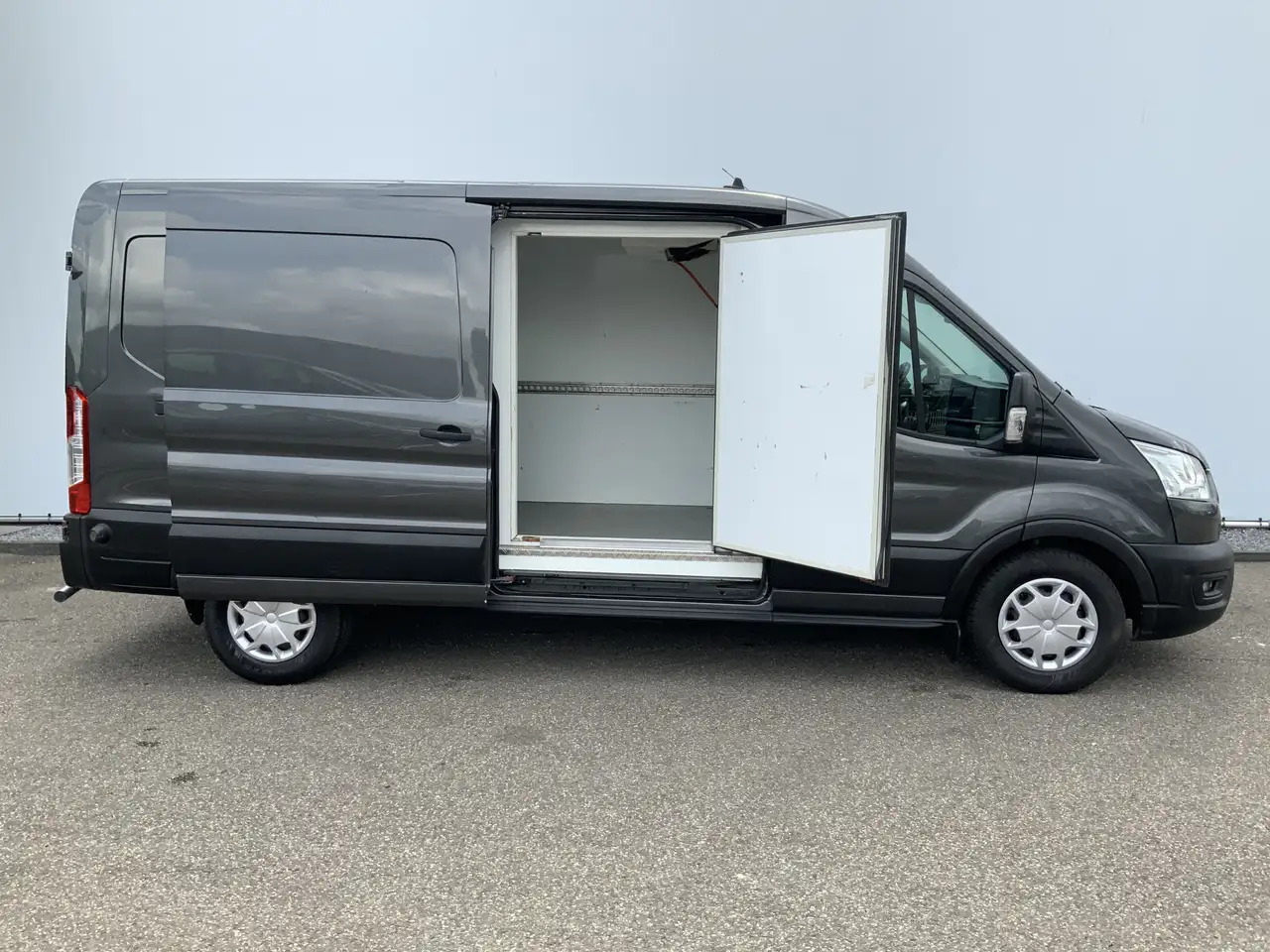 Ford Transit 350 2.0 TDCI L3H2 Trend Koelauto & Vries Automaat - Малотоннажный рефрижератор: фото 4 Ford Transit 350 2.0 TDCI L3H2 Trend Koelauto & Vries Automaat - Малотоннажный рефрижератор: фото 4