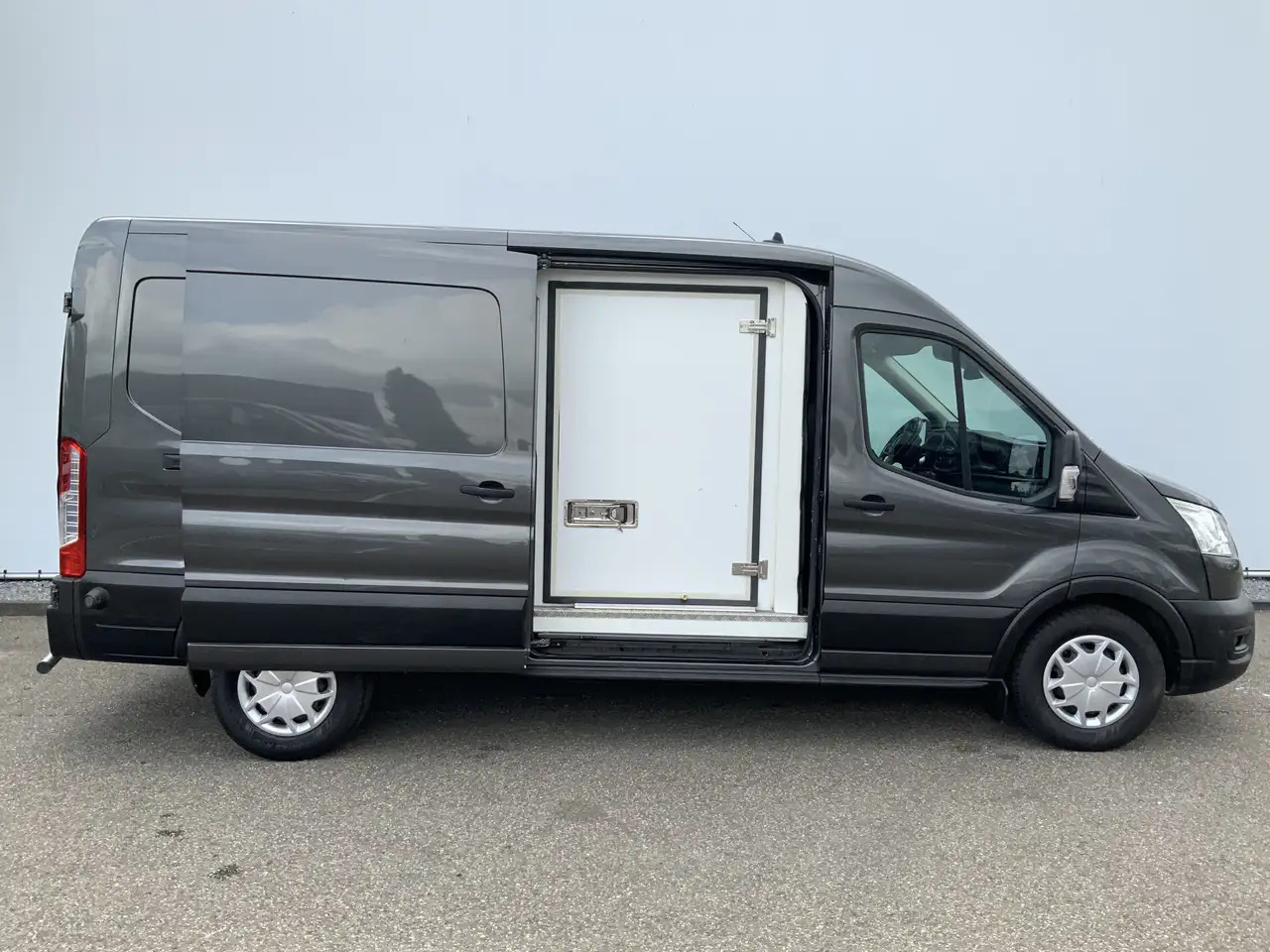 Ford Transit 350 2.0 TDCI L3H2 Trend Koelauto & Vries Automaat - Малотоннажный рефрижератор: фото 2 Ford Transit 350 2.0 TDCI L3H2 Trend Koelauto & Vries Automaat - Малотоннажный рефрижератор: фото 2