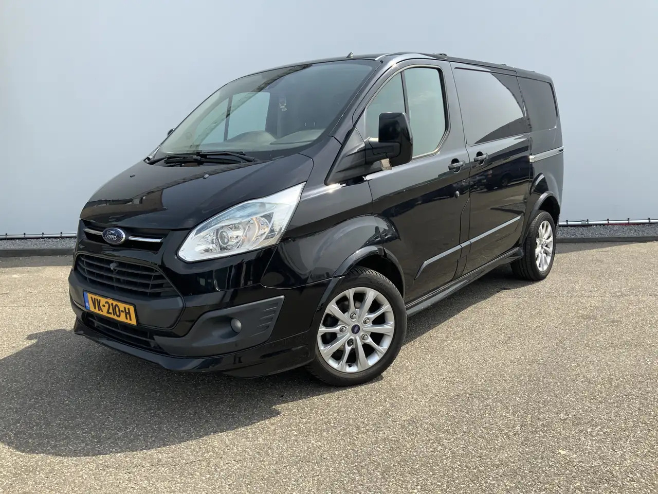 Ford Transit Custom 290 2.2 TDCI L1H1 Sport Airco Cruise 3 Zits Dub Sc - Легковой фургон: фото 1 Ford Transit Custom 290 2.2 TDCI L1H1 Sport Airco Cruise 3 Zits Dub Sc - Легковой фургон: фото 1