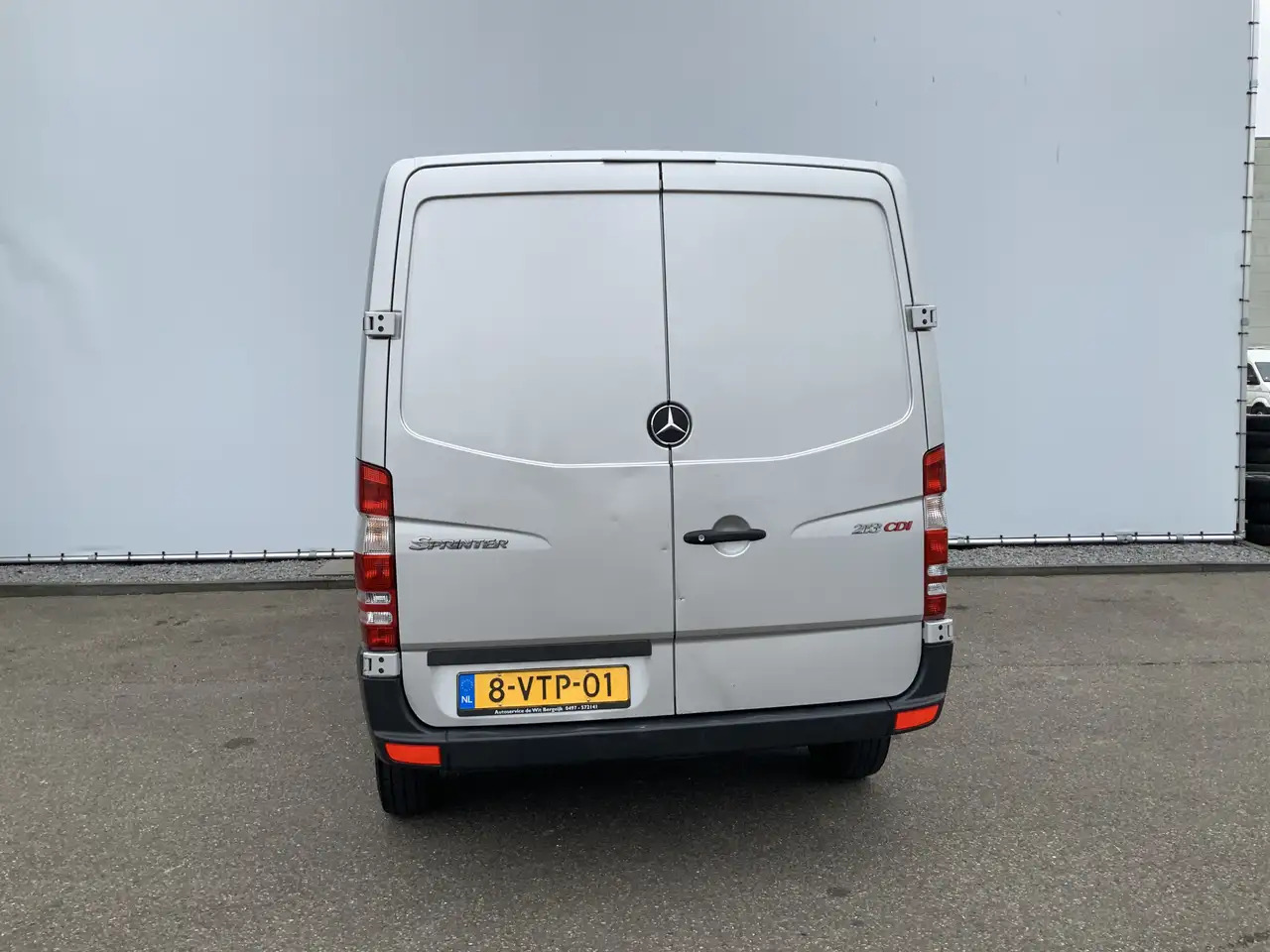 Mercedes-Benz Sprinter 213 2.2 CDI 325 L1H1 Airco Cruise Euro 4 - Цельнометаллический фургон: фото 2 Mercedes-Benz Sprinter 213 2.2 CDI 325 L1H1 Airco Cruise Euro 4 - Цельнометаллический фургон: фото 2