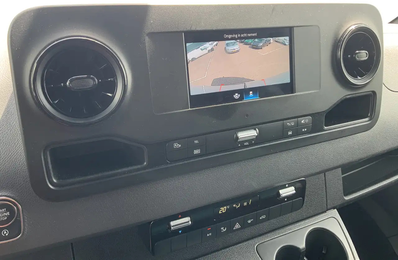 Mercedes-Benz Sprinter 315 1.9 CDI L2H2 Automaat 3 Zits Airco Navi Camera - Цельнометаллический фургон: фото 3 Mercedes-Benz Sprinter 315 1.9 CDI L2H2 Automaat 3 Zits Airco Navi Camera - Цельнометаллический фургон: фото 3