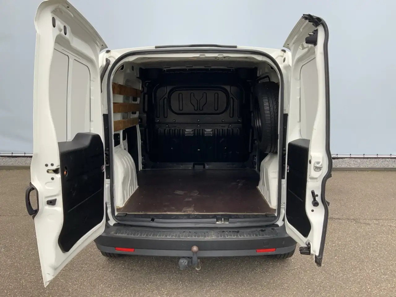 Легковой фургон Opel Combo 1.3 CDTi L1H1 ecoFLEX Selection Airco Trekhaak 100: фото 9 Легковой фургон Opel Combo 1.3 CDTi L1H1 ecoFLEX Selection Airco Trekhaak 100: фото 9
