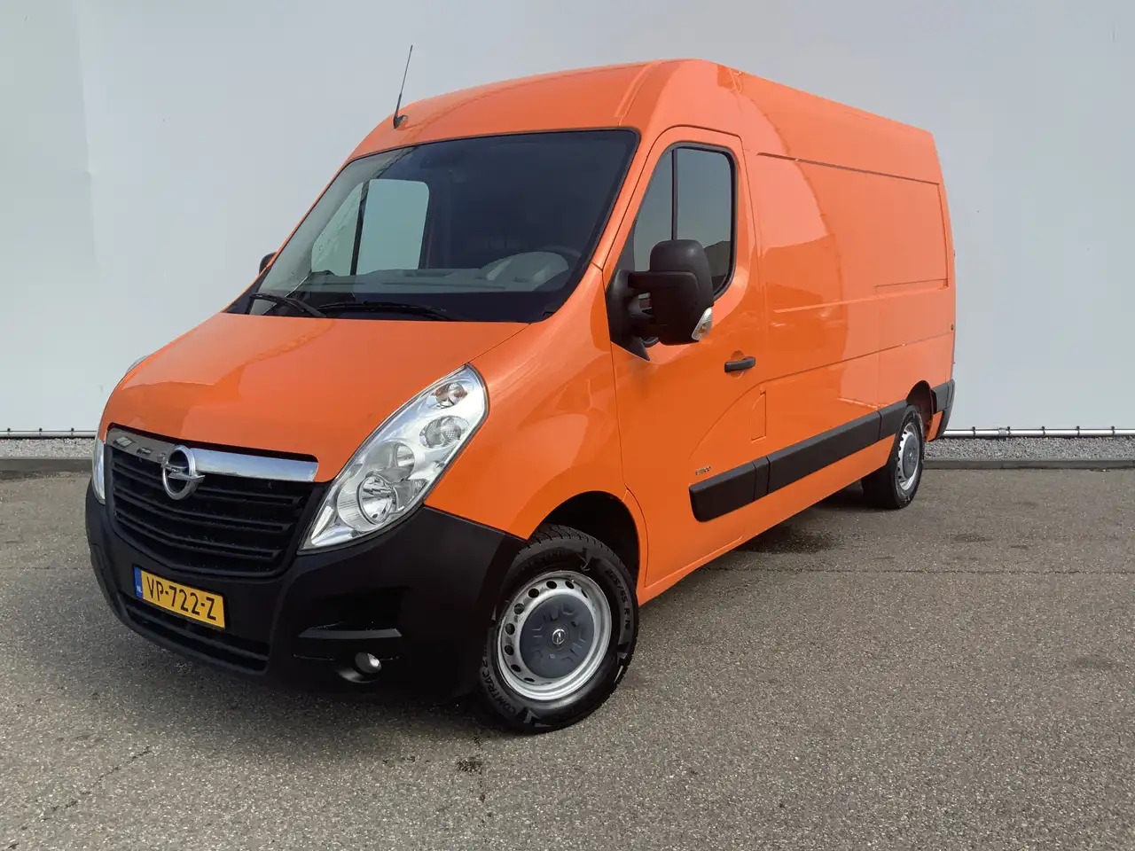 Opel Movano 2.3 CDTI L2H3 Airco Cruise 3 Zits Trekhaak 2500 kg - Цельнометаллический фургон: фото 1 Opel Movano 2.3 CDTI L2H3 Airco Cruise 3 Zits Trekhaak 2500 kg - Цельнометаллический фургон: фото 1