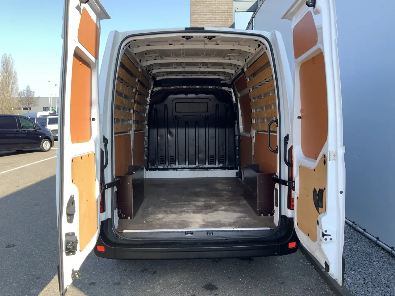 Цельнометаллический фургон Renault Master T35 2.3 dCi 135 L2H2 Airco Cruise Navi Side Bar Ca: фото 11