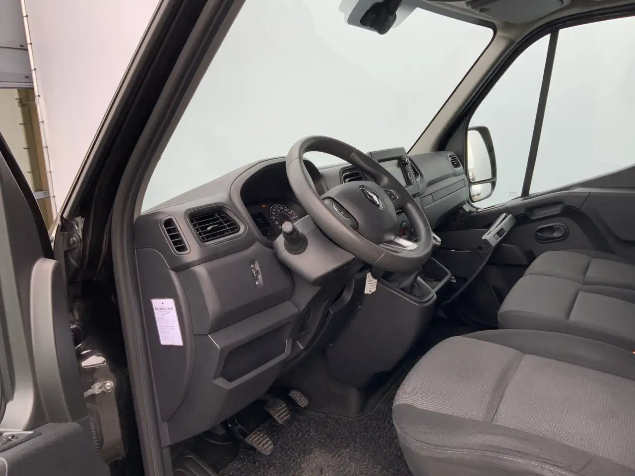 Renault Master T35 2.3 dCi 150 L2H2 Airco Cruise 3 Zits Camera Tr - Цельнометаллический фургон: фото 5 Renault Master T35 2.3 dCi 150 L2H2 Airco Cruise 3 Zits Camera Tr - Цельнометаллический фургон: фото 5