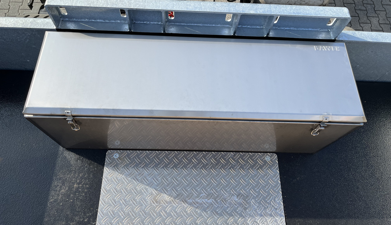 Doll 2-Achs-Tiefbett-Sattelauflieger Pantherfahrwerk  - Низкорамный полуприцеп: фото 5 Doll 2-Achs-Tiefbett-Sattelauflieger Pantherfahrwerk  - Низкорамный полуприцеп: фото 5