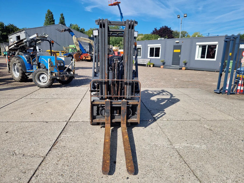 Nissan 1800 kg. LPG met keuring - Газовый погрузчик: фото 5 Nissan 1800 kg. LPG met keuring - Газовый погрузчик: фото 5