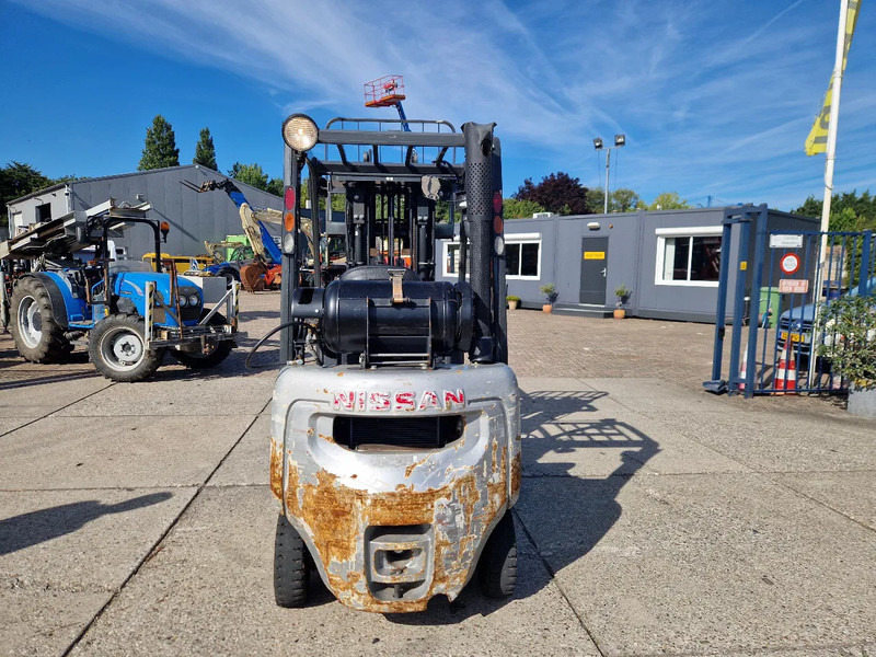 Nissan 1800 kg. LPG met keuring - Газовый погрузчик: фото 4 Nissan 1800 kg. LPG met keuring - Газовый погрузчик: фото 4