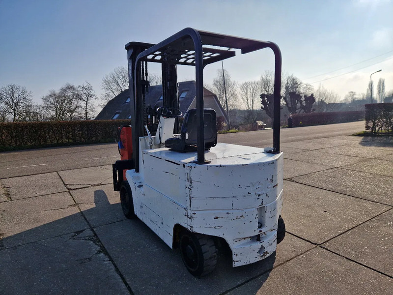Yale 4.5 ton elektrisch triplomast - Электропогрузчик: фото 3 Yale 4.5 ton elektrisch triplomast - Электропогрузчик: фото 3