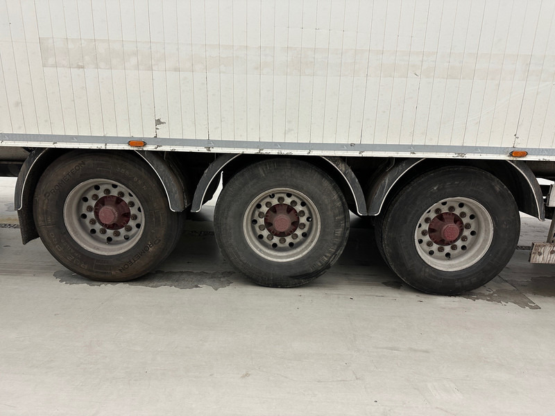 Benalu Walking Floor - Полуприцеп с подвижным полом: фото 4 Benalu Walking Floor - Полуприцеп с подвижным полом: фото 4