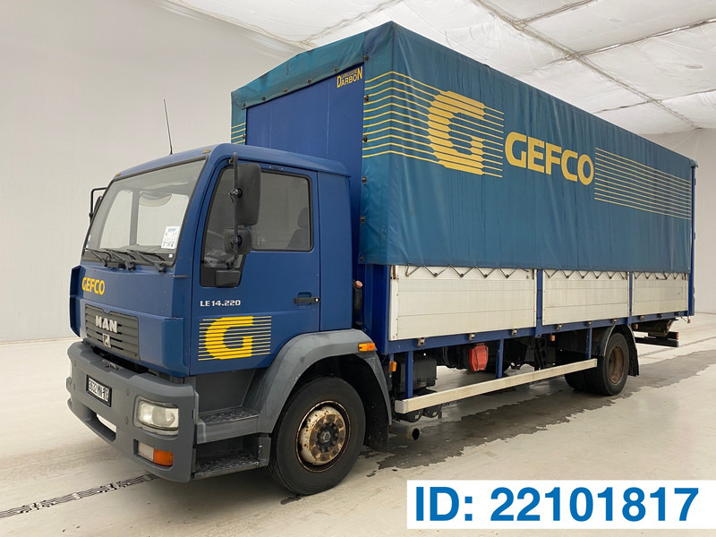 MAN LE 14.220* - Тентованный грузовик: фото 1 MAN LE 14.220* - Тентованный грузовик: фото 1