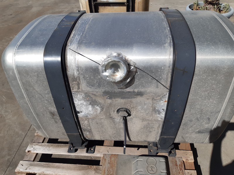 Mercedes-Benz A9604704503 540 li - Топливный бак: фото 1 Mercedes-Benz A9604704503 540 li - Топливный бак: фото 1