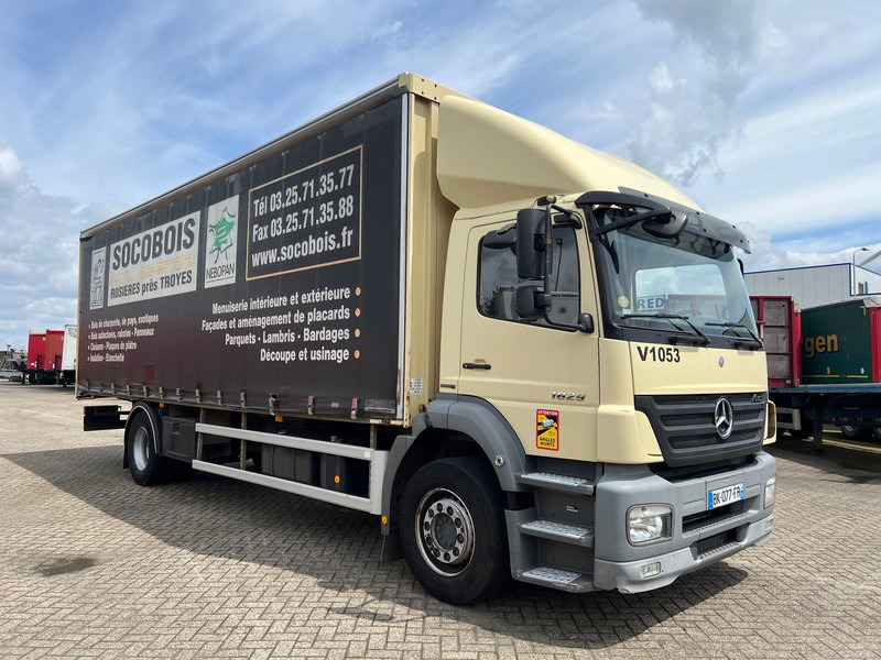 Mercedes-Benz Axor 1828* - Тентованный грузовик: фото 3 Mercedes-Benz Axor 1828* - Тентованный грузовик: фото 3