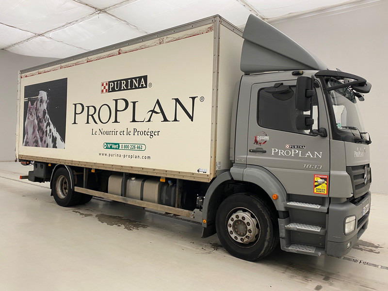 Mercedes-Benz Axor 1833* - Грузовик с закрытым кузовом: фото 3 Mercedes-Benz Axor 1833* - Грузовик с закрытым кузовом: фото 3