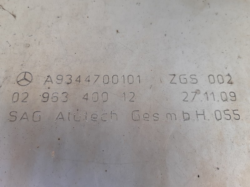 Mercedes-Benz Mazouttank actros A9344700101 - Топливный бак: фото 5 Mercedes-Benz Mazouttank actros A9344700101 - Топливный бак: фото 5