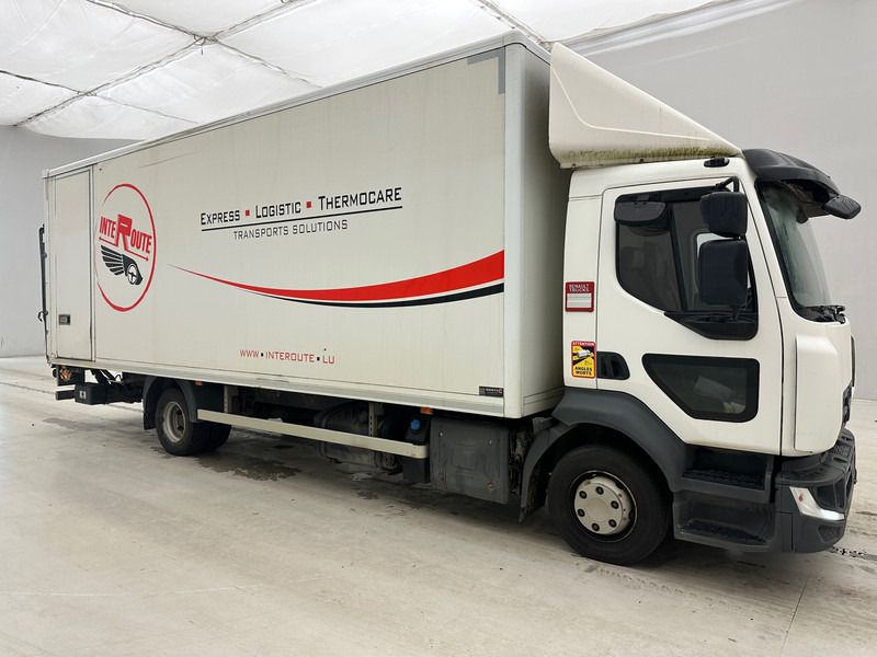 Renault D12 - Грузовик с закрытым кузовом: фото 4 Renault D12 - Грузовик с закрытым кузовом: фото 4