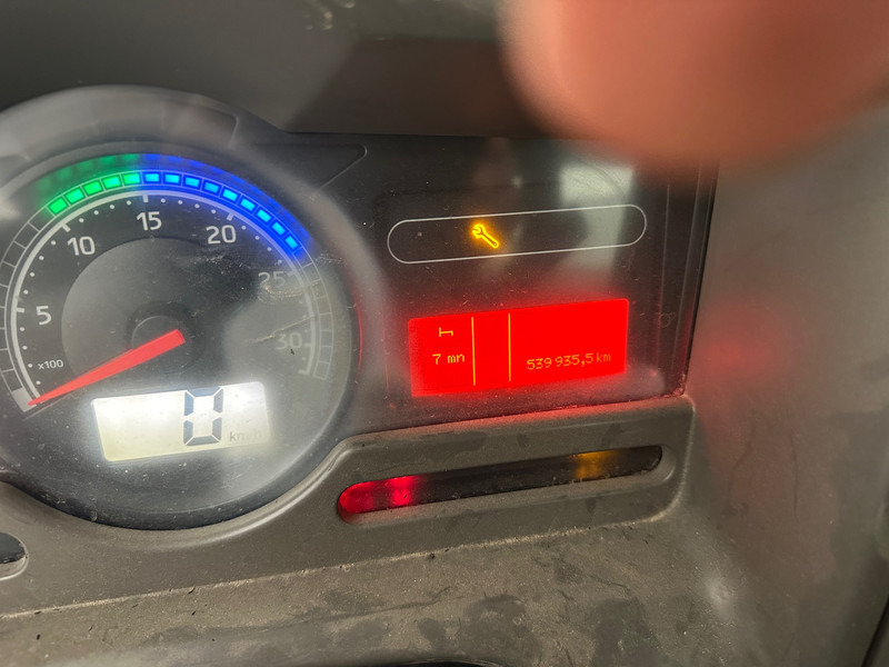 Самосвал Renault Kerax 410 DXi - 8x4: фото 11