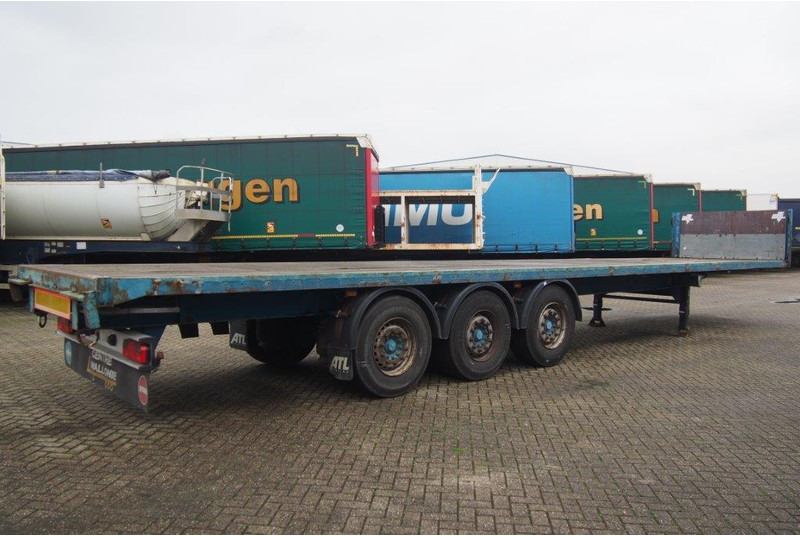 Renders Plateau - Полуприцеп бортовой/ Платформа: фото 4 Renders Plateau - Полуприцеп бортовой/ Платформа: фото 4