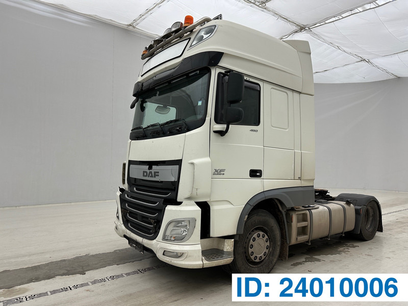 DAF XF 460 Super Space Cab - Тягач: фото 1 DAF XF 460 Super Space Cab - Тягач: фото 1