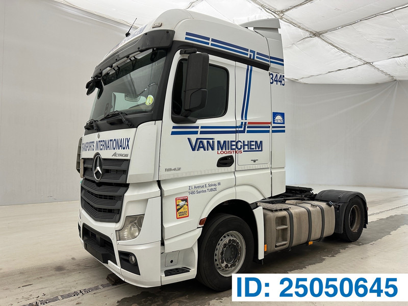 Mercedes-Benz Actros 1842 - Тягач: фото 1 Mercedes-Benz Actros 1842 - Тягач: фото 1