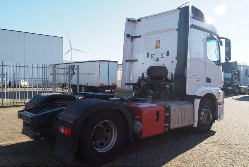 Mercedes-Benz Actros 1845LS "2016" - Тягач: фото 4 Mercedes-Benz Actros 1845LS "2016" - Тягач: фото 4