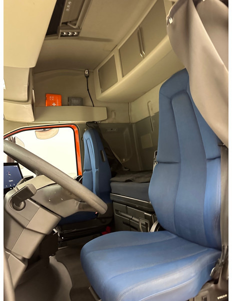 Тягач Volvo FH 500 Globetrotter: фото 10