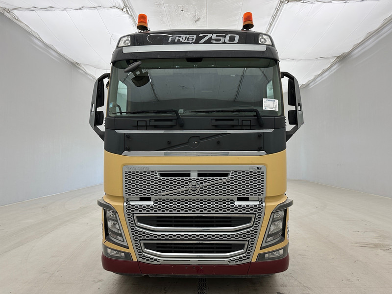 Volvo FH16.750 - 6x4 - Тягач: фото 2 Volvo FH16.750 - 6x4 - Тягач: фото 2