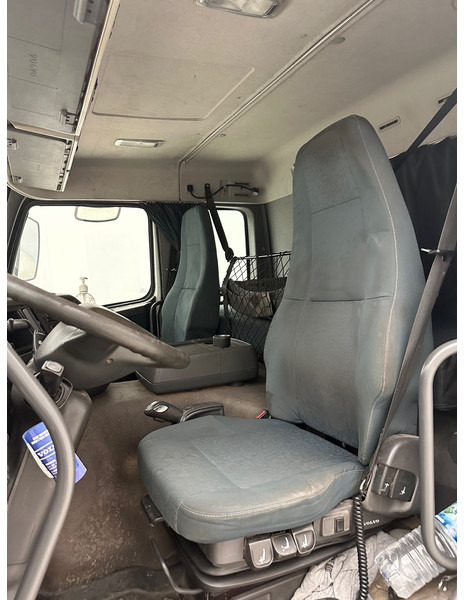 Тягач Volvo FM 410*: фото 8