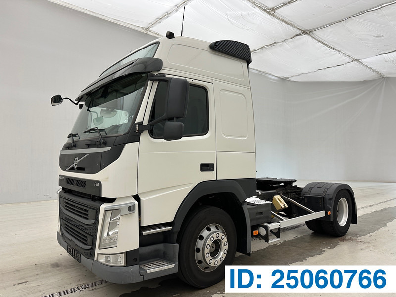 Volvo FM 450 - Тягач: фото 1 Volvo FM 450 - Тягач: фото 1