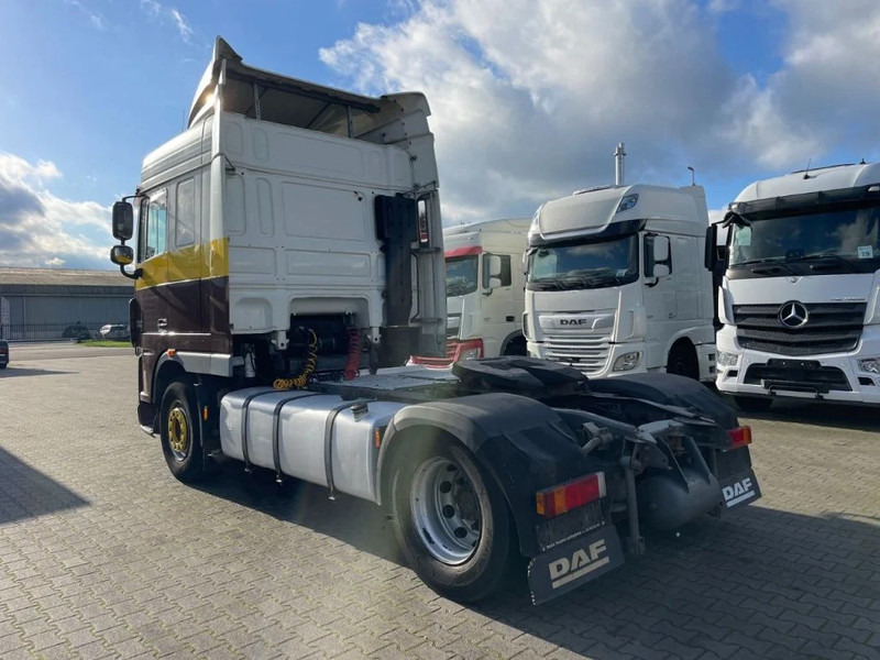 DAF XF 105.410 Spacecab Euro 5 - Тягач: фото 3 DAF XF 105.410 Spacecab Euro 5 - Тягач: фото 3