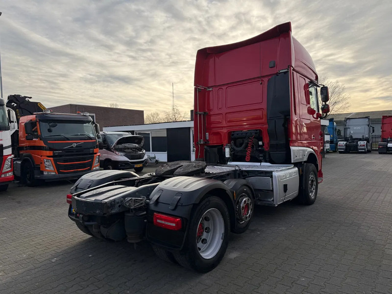 DAF XF 460 6X2 Super Spacecab Euro 6 - Тягач: фото 4 DAF XF 460 6X2 Super Spacecab Euro 6 - Тягач: фото 4