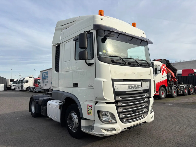 DAF XF 460 Spacecab Euro 6 - Тягач: фото 2 DAF XF 460 Spacecab Euro 6 - Тягач: фото 2
